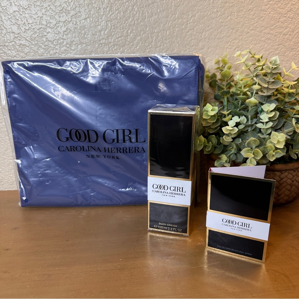 Carolina Herrera Good Girl Perfume Sample and Body Cream Seg